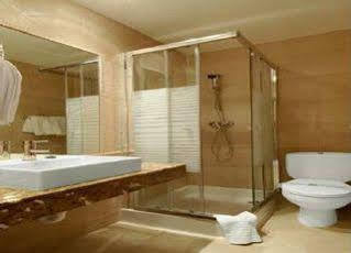 Montjoi By Brava Hotel
