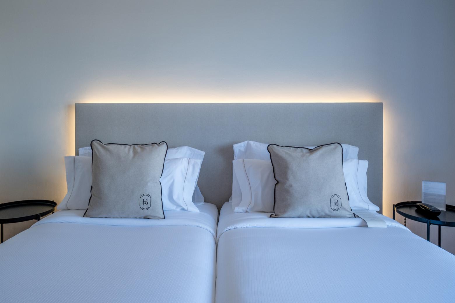 Montjoi By Brava Hotel 3*