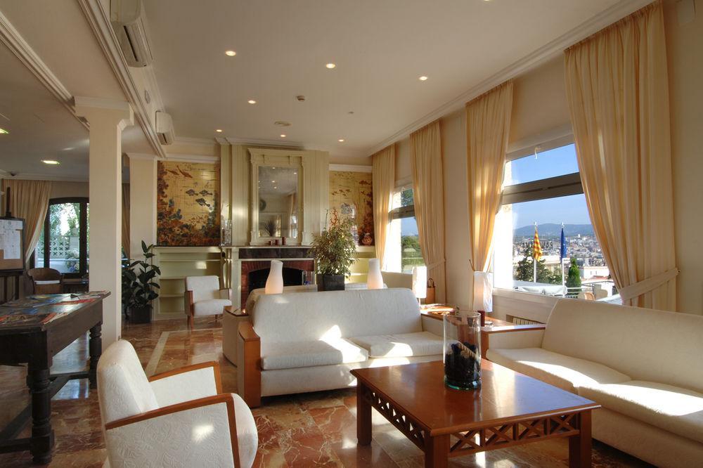 Montjoi By Brava 3*